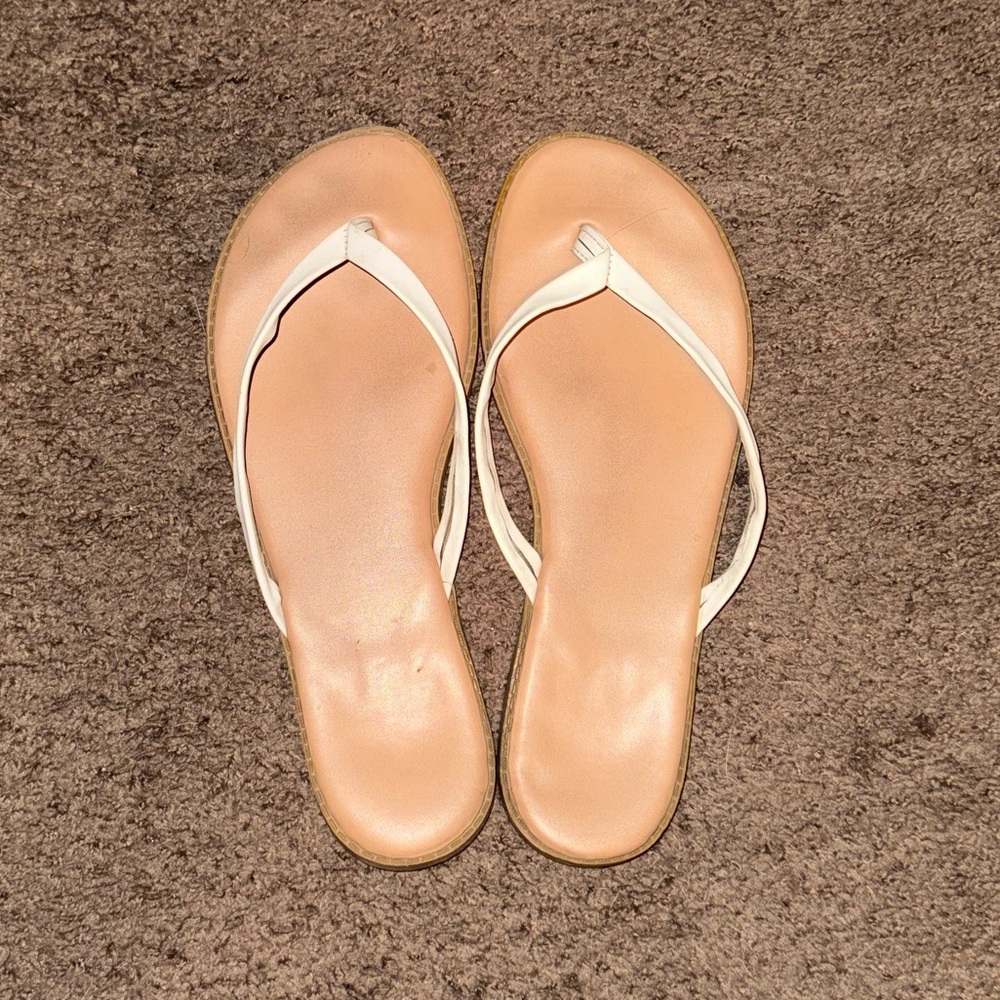 Torrid Women's teal, white and black size 9 flip flops
